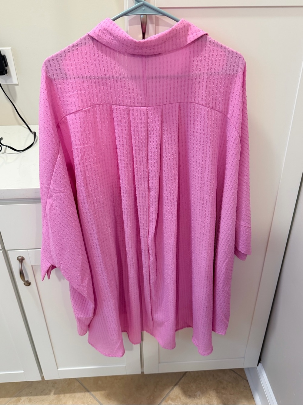 Davi & Dani Oversized Lightweight Pink Button-Up Shirt - Picture 2 of 3